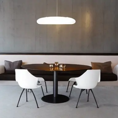 smooth meat table, restaurant, paris, elegant, 200€, lights